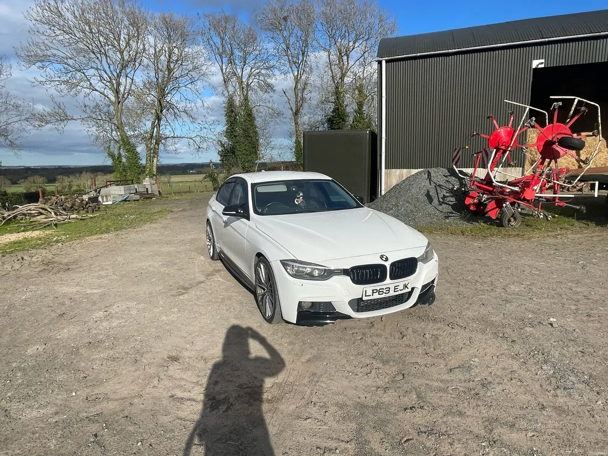 Car - Image 3