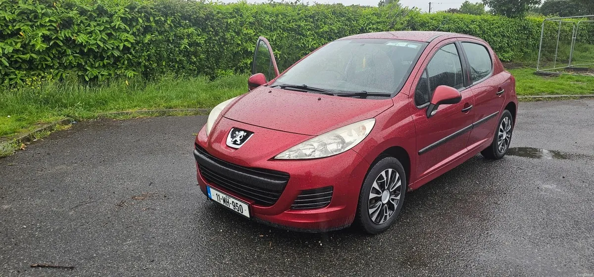 Peugeot 207 2011 - Image 1