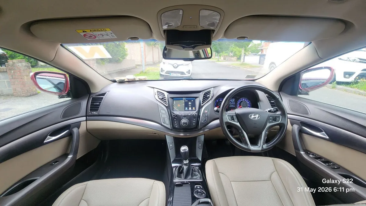 2018 Hyundai i40 CRDI– Cherry Red-Long NCT - Image 4