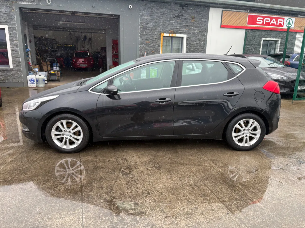 Kia Ceed 2013 - Image 3
