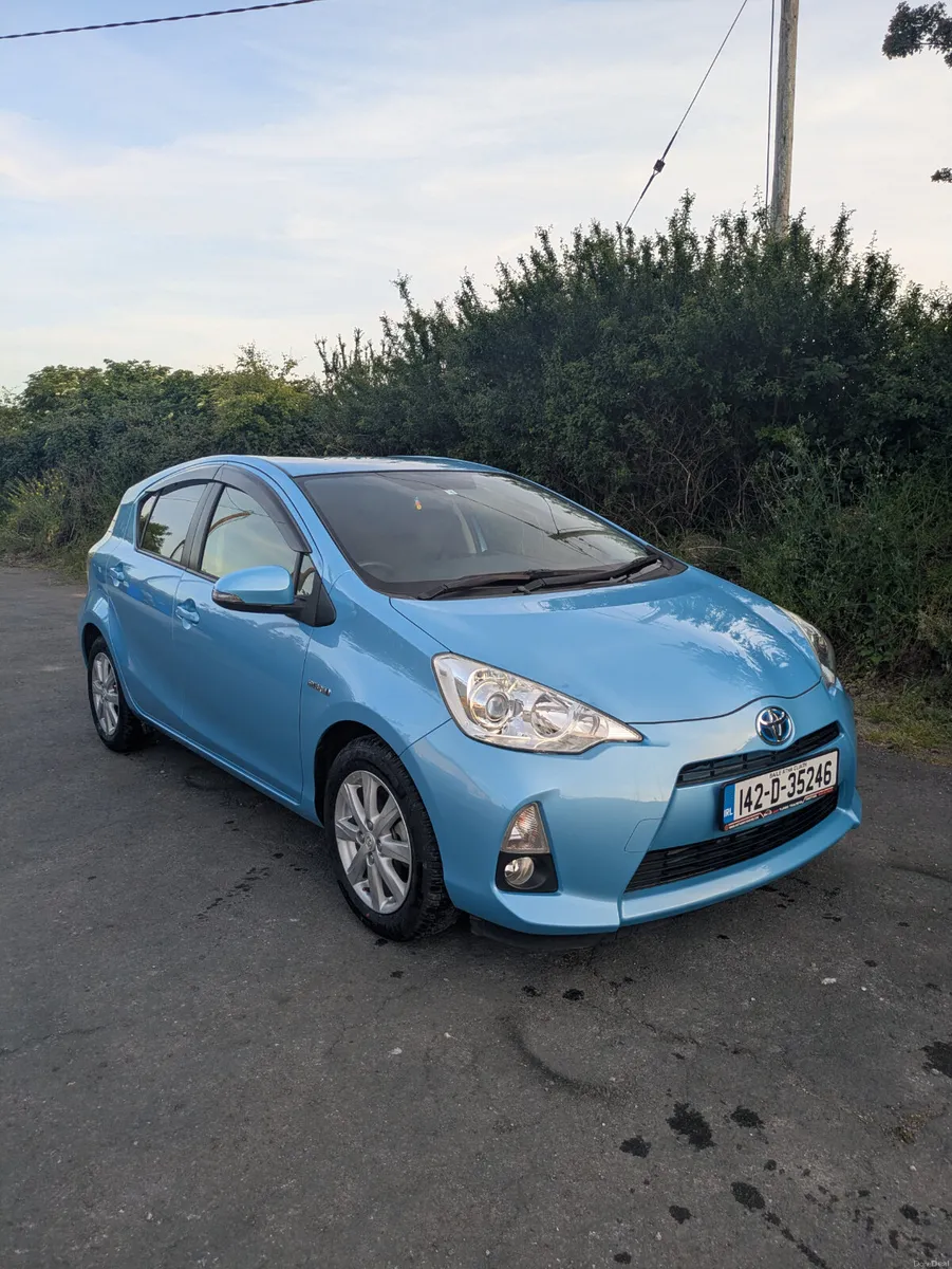 2014 Toyota Aqua Hybrid - Image 1