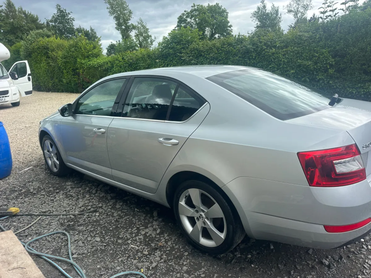 Skoda Octavia 2017 NCT - Image 4