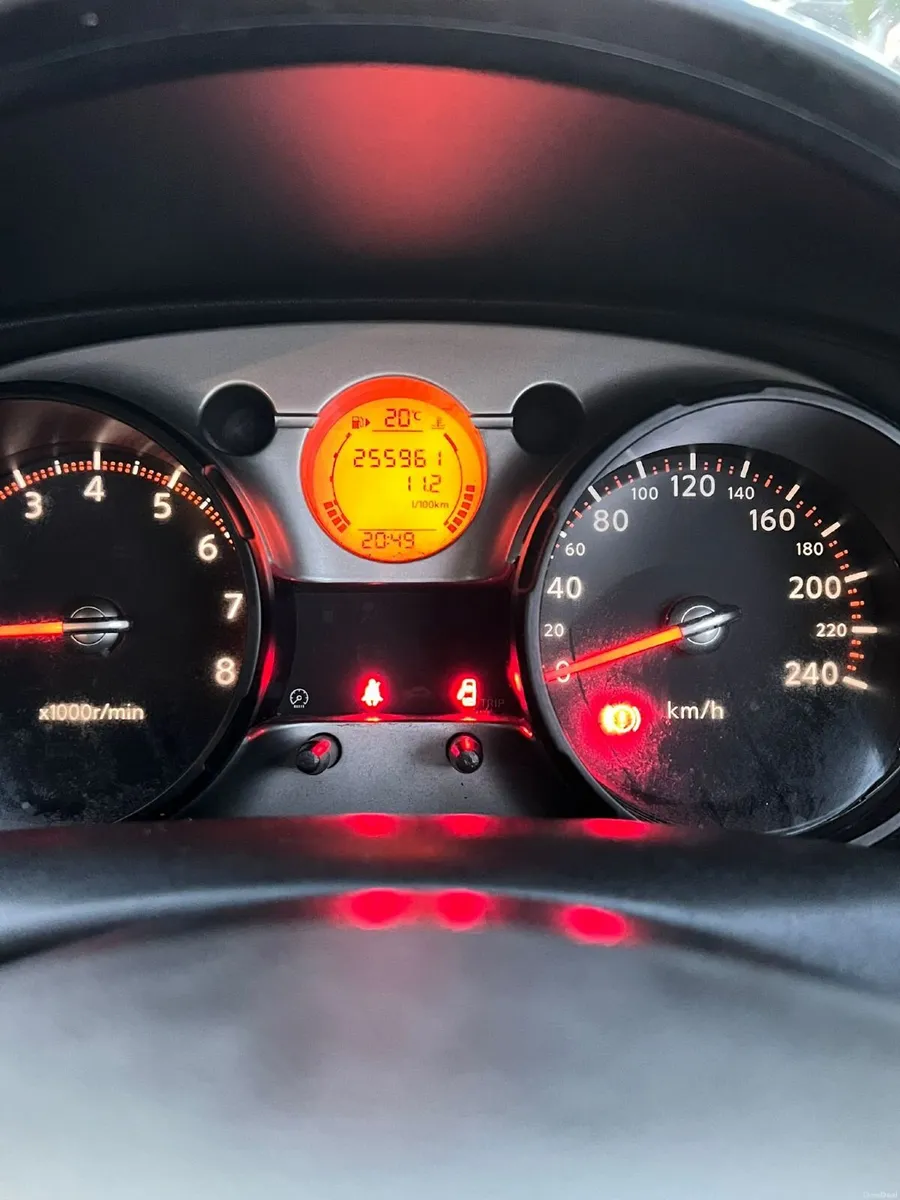 Nissan Qashqai 2007 - Image 2