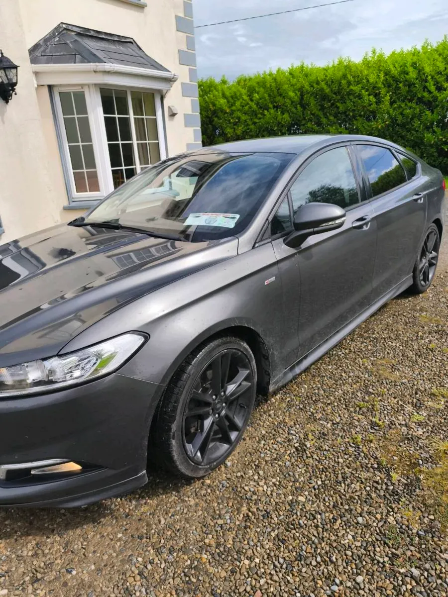171 Ford MONDEO - Image 2