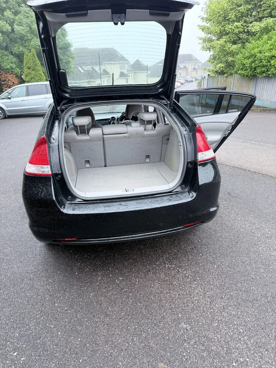 Honda Insight 2010 | 91K km | NCT 03/27 - Image 3