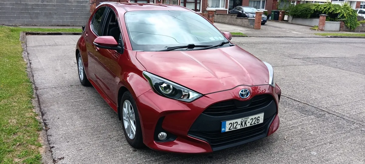 Low Mileage Toyota Yaris 2021 - Image 1