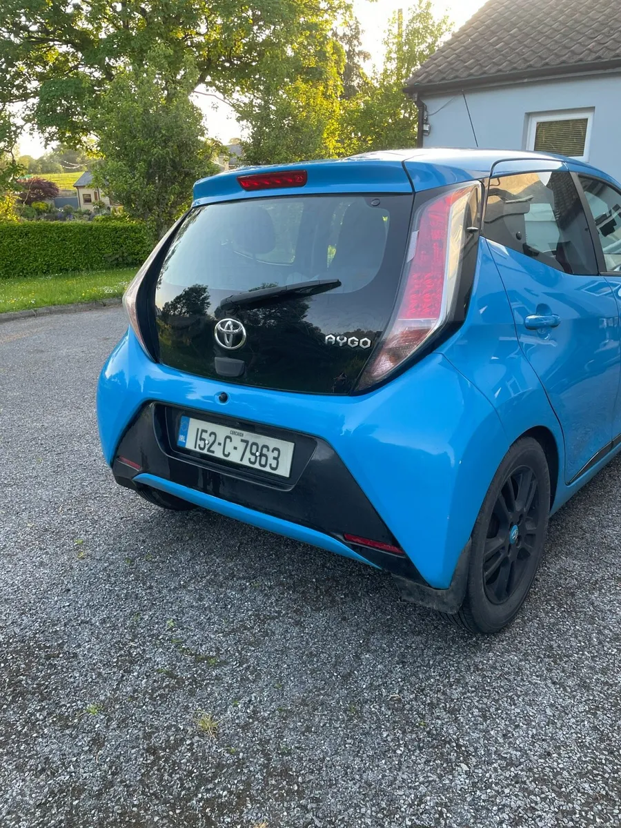 2015 Toyota Aygo X-Cite - Image 5