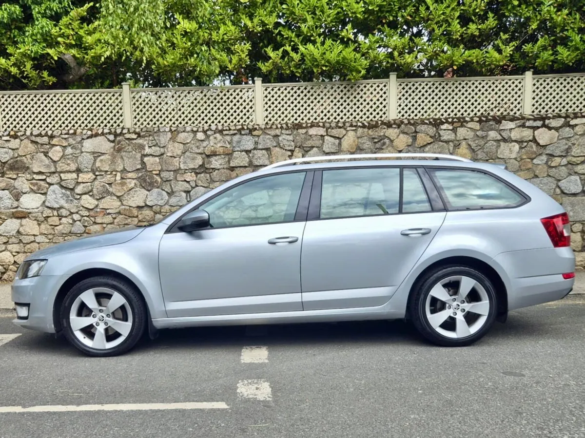 Skoda Octavia 2014!!!!!ESTATE COMBI ELEGANCE 1.6TD - Image 4