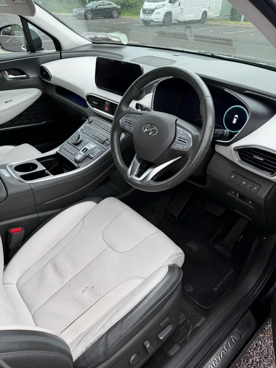 Hyundai Santa Fe - Fresh NCT - Image 3
