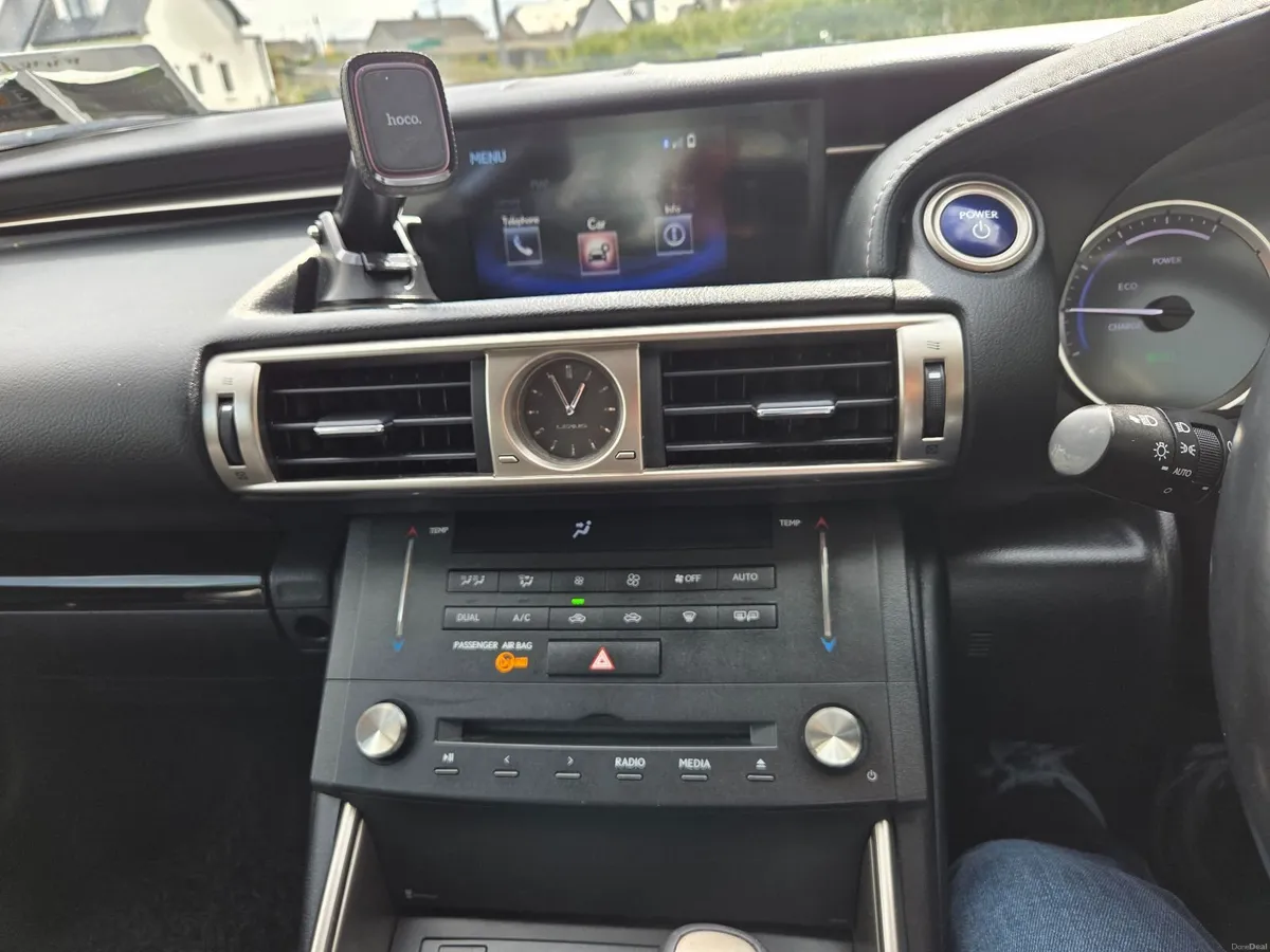 Lexus IS EXEC - Full Battery Warranty - Image 4