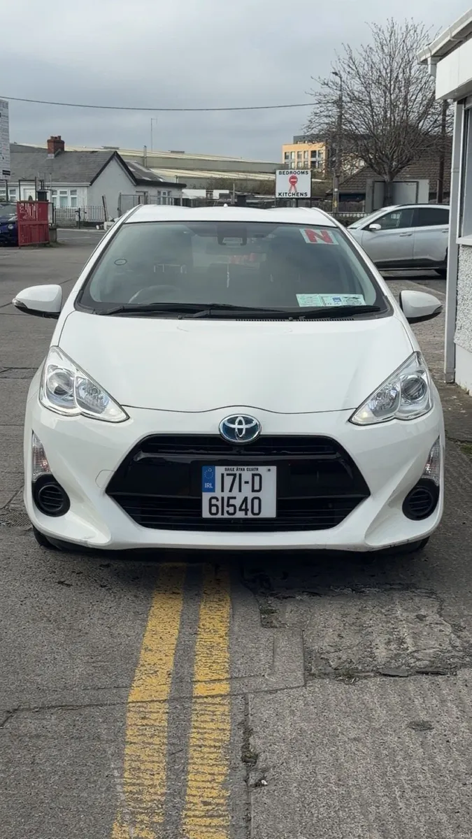 Car - Image 1