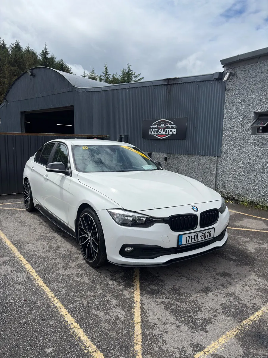 BMW 3-Series 2017 - Image 4