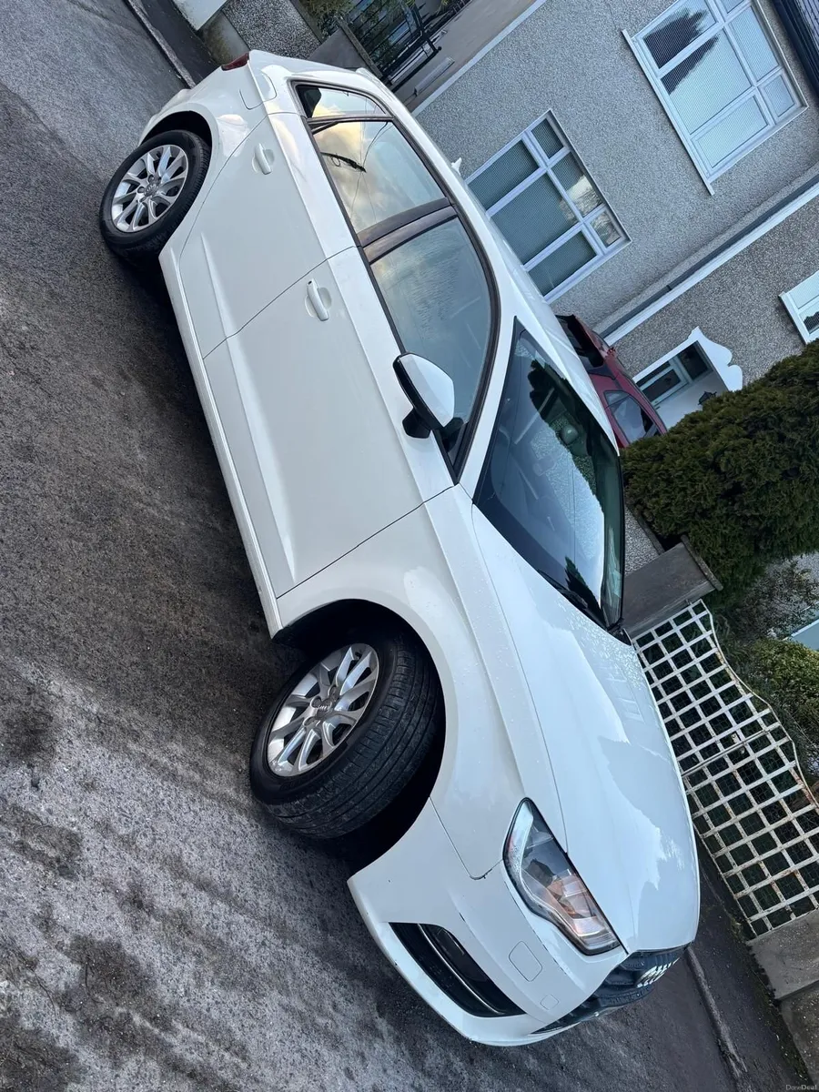 Audi A3 2014 - Image 2