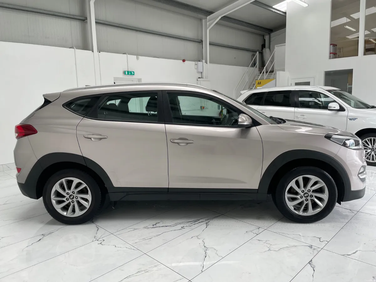 Hyundai Tucson 2017 1.7 crdi - Image 2