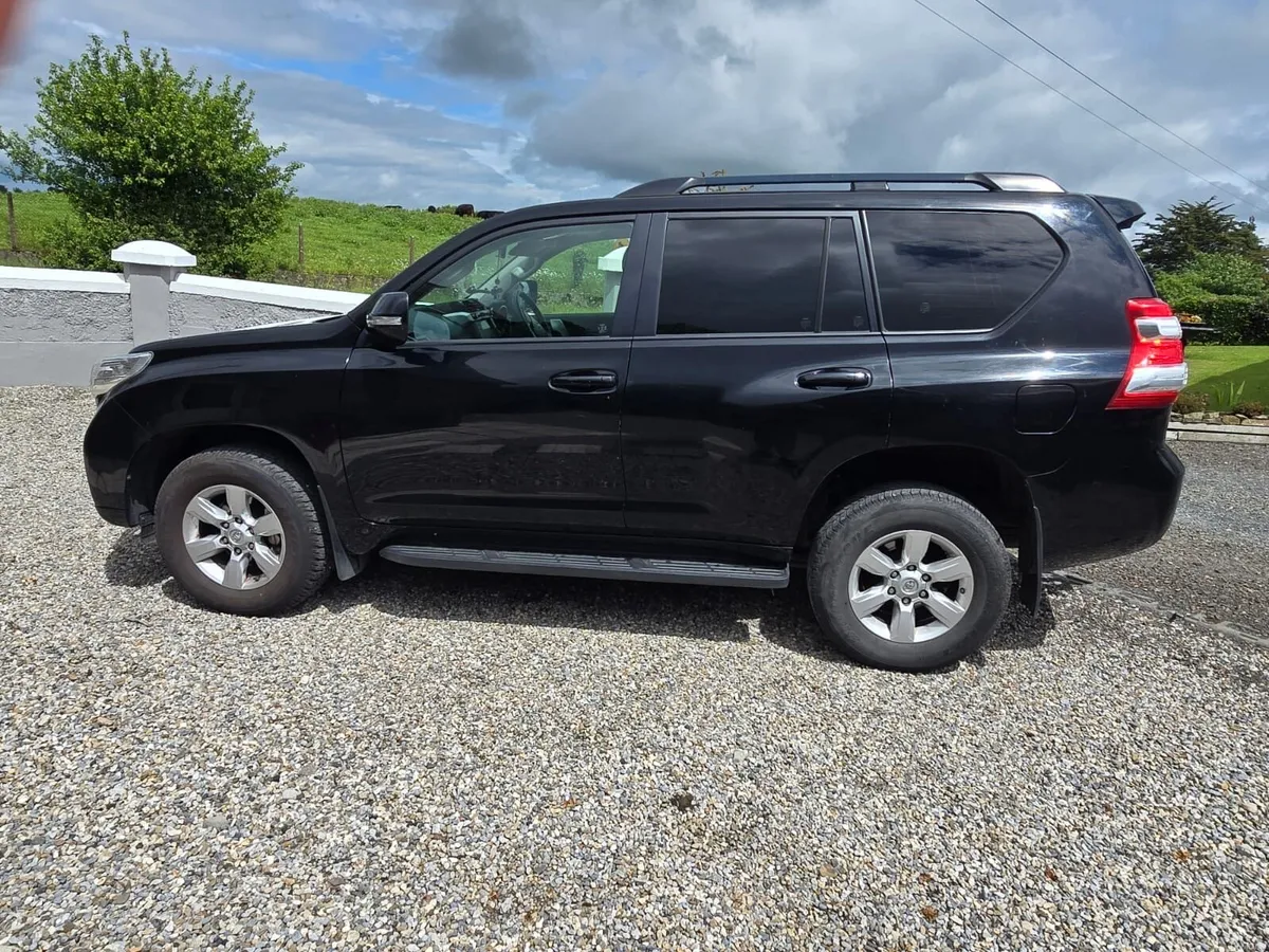 Toyota Landcruiser - Image 3