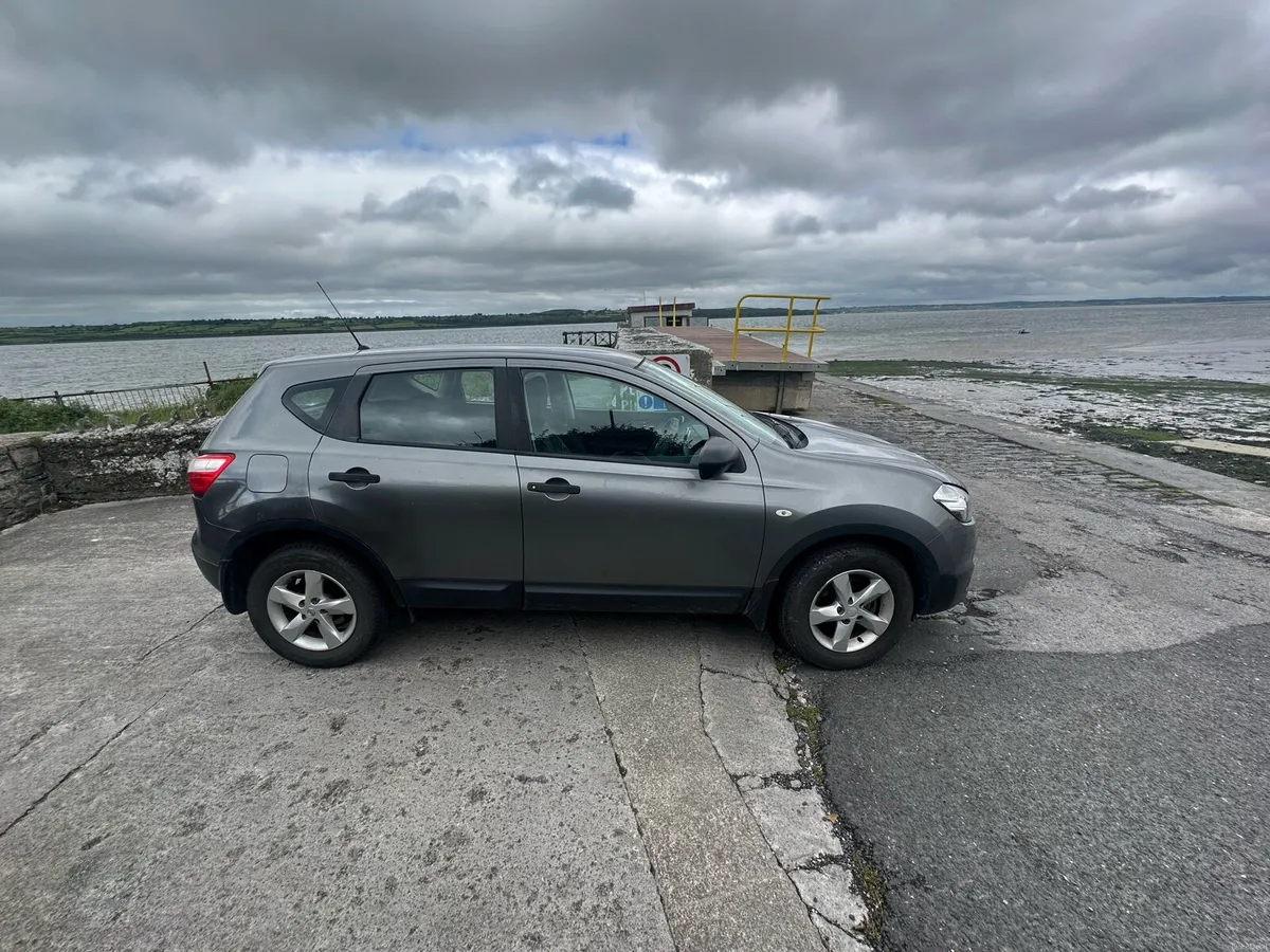 Nissan Qashqai 2011 - Image 3