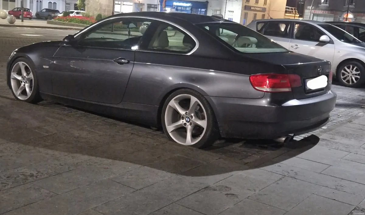 BMW 325i - Image 3