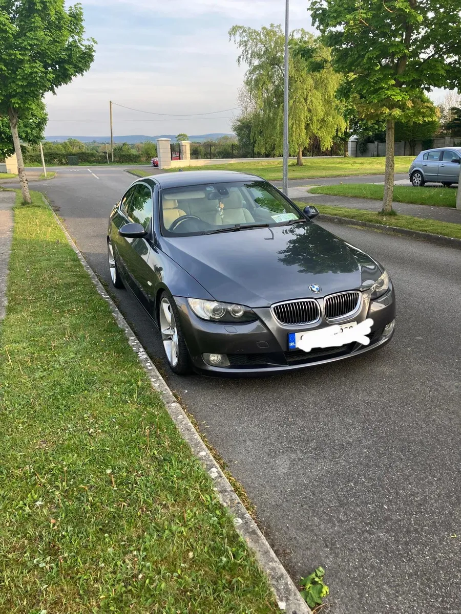 BMW 325i - Image 5