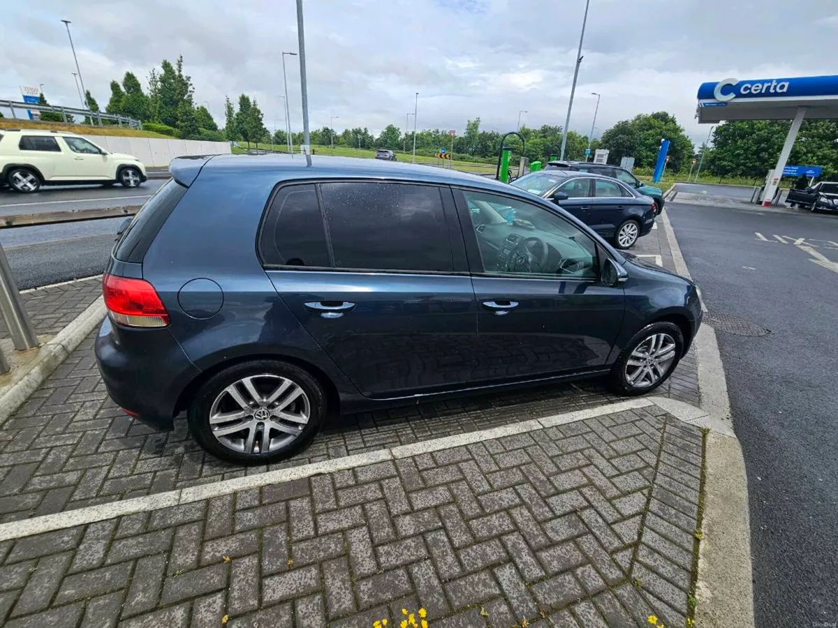 2010 Volkswagen Golf 1.2 TSI Comfortline - Image 1