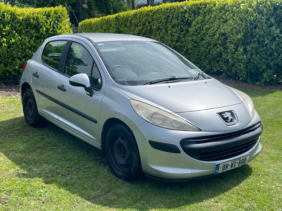Peugeot 207 2009 - Image 1