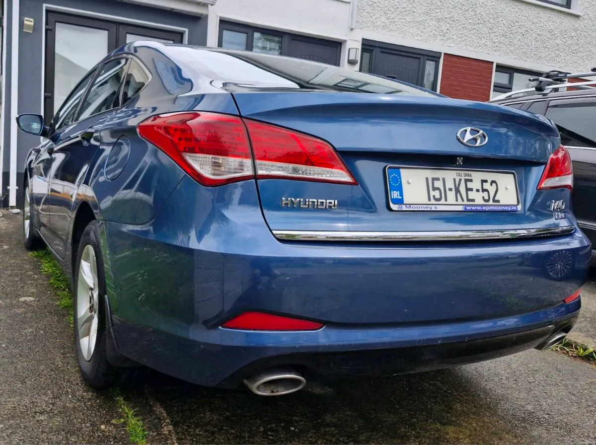 Car - Image 1