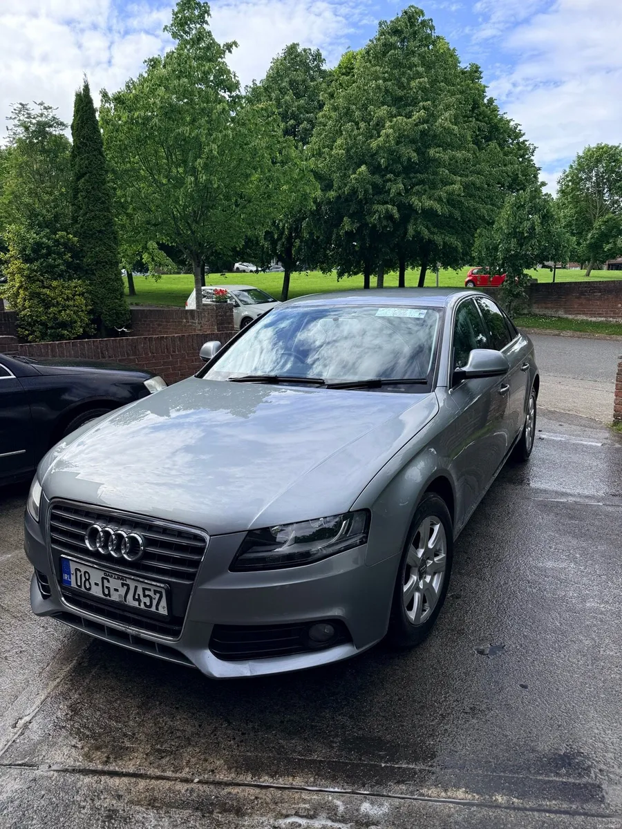 Audi A4 B8 - Image 1