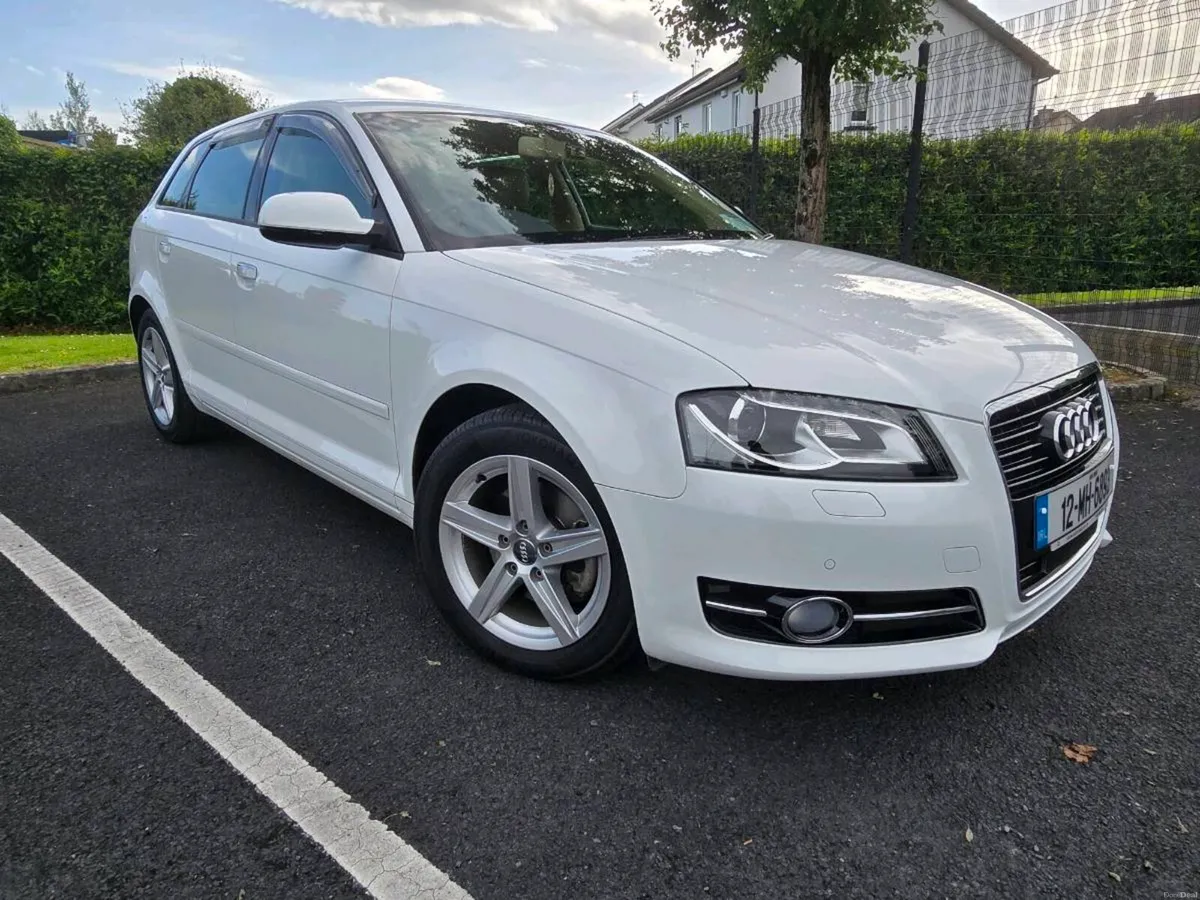 2012 Audi A3 1.4 tfsi Automatic. Very low mileage - Image 3