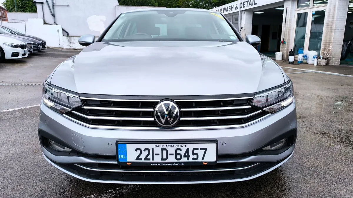 Volkswagen Passat 2.0TDI Business 2022 - Image 2