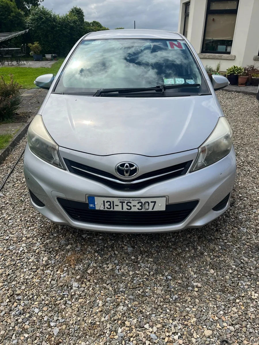 Toyota Yaris 2013 - Image 1