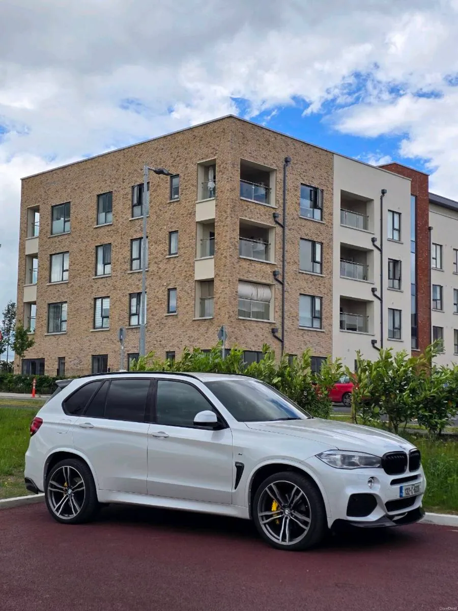 X5 F15 MSPORT LOW MILEAGE 7 seater - Image 3