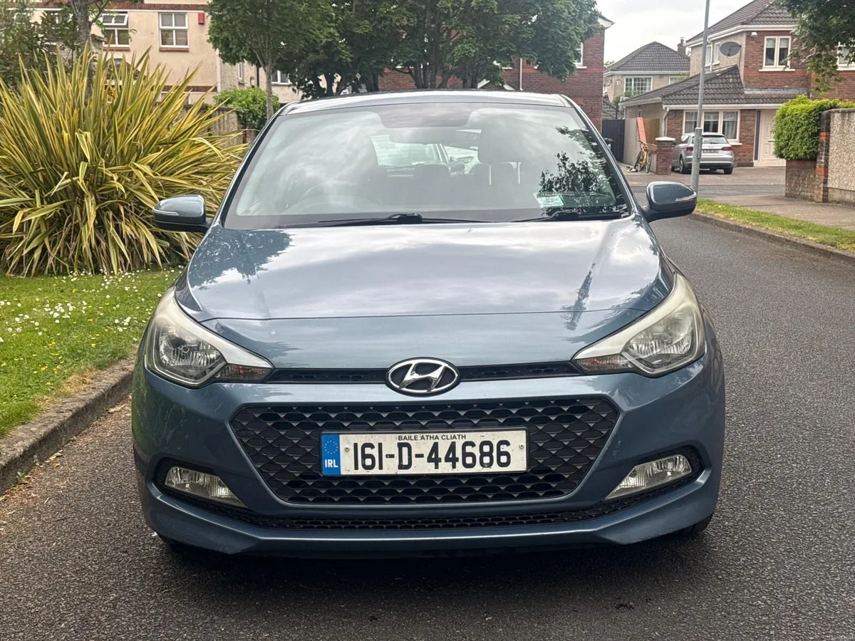 2016 Hyundai i20 Classic - Image 1