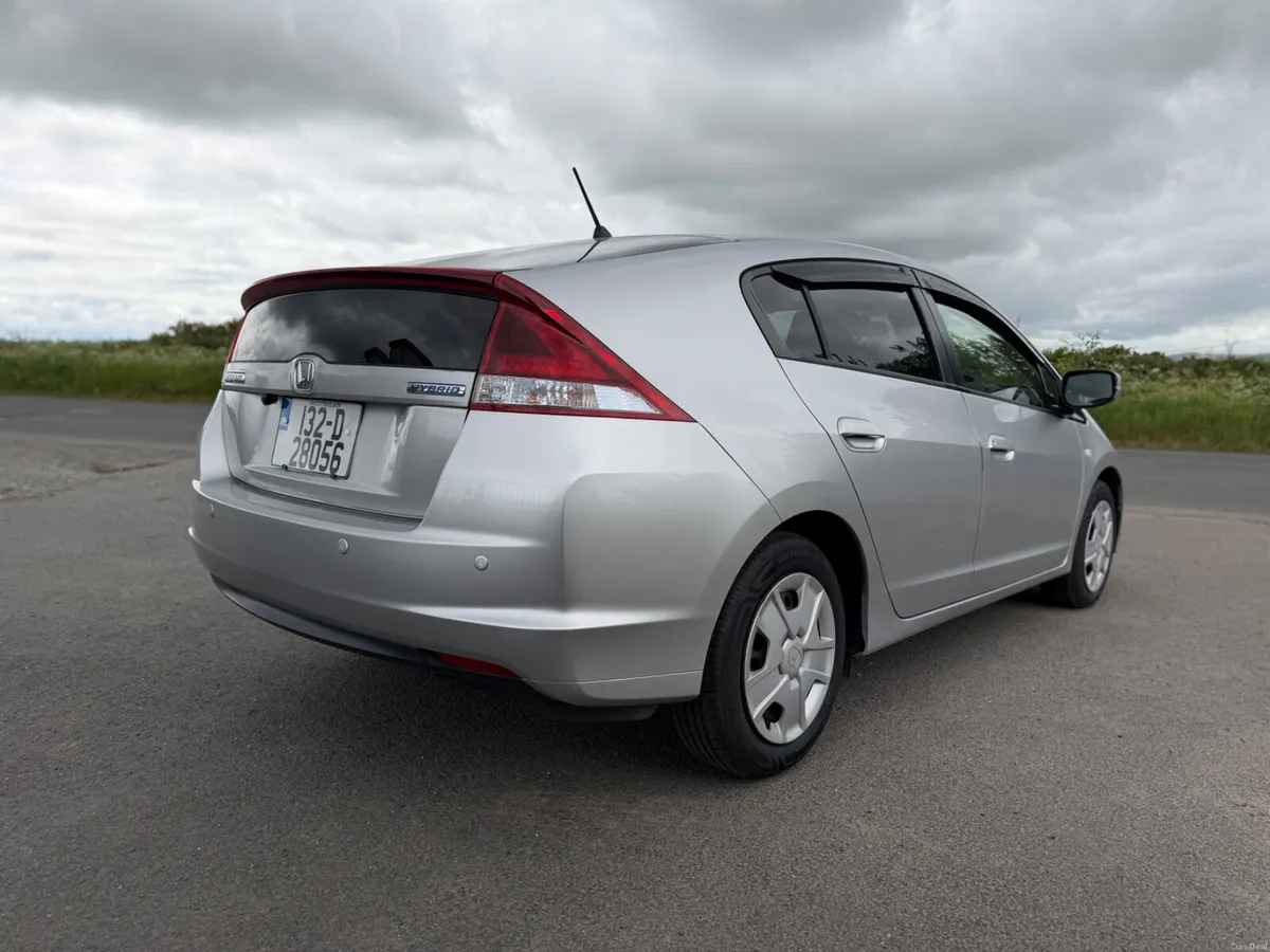 132 Honda Insight 1.3 Hybrid Fresh Import New NCT - Image 5
