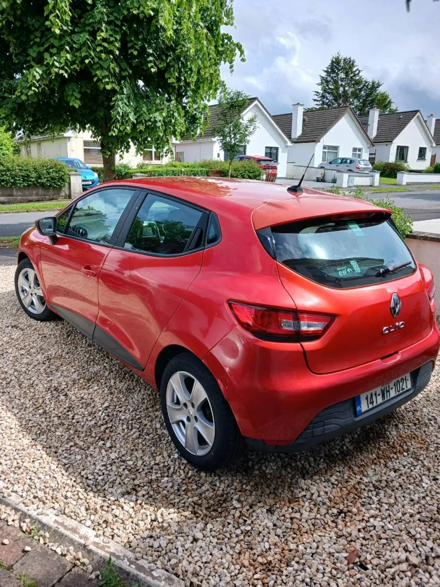 Car - Image 1
