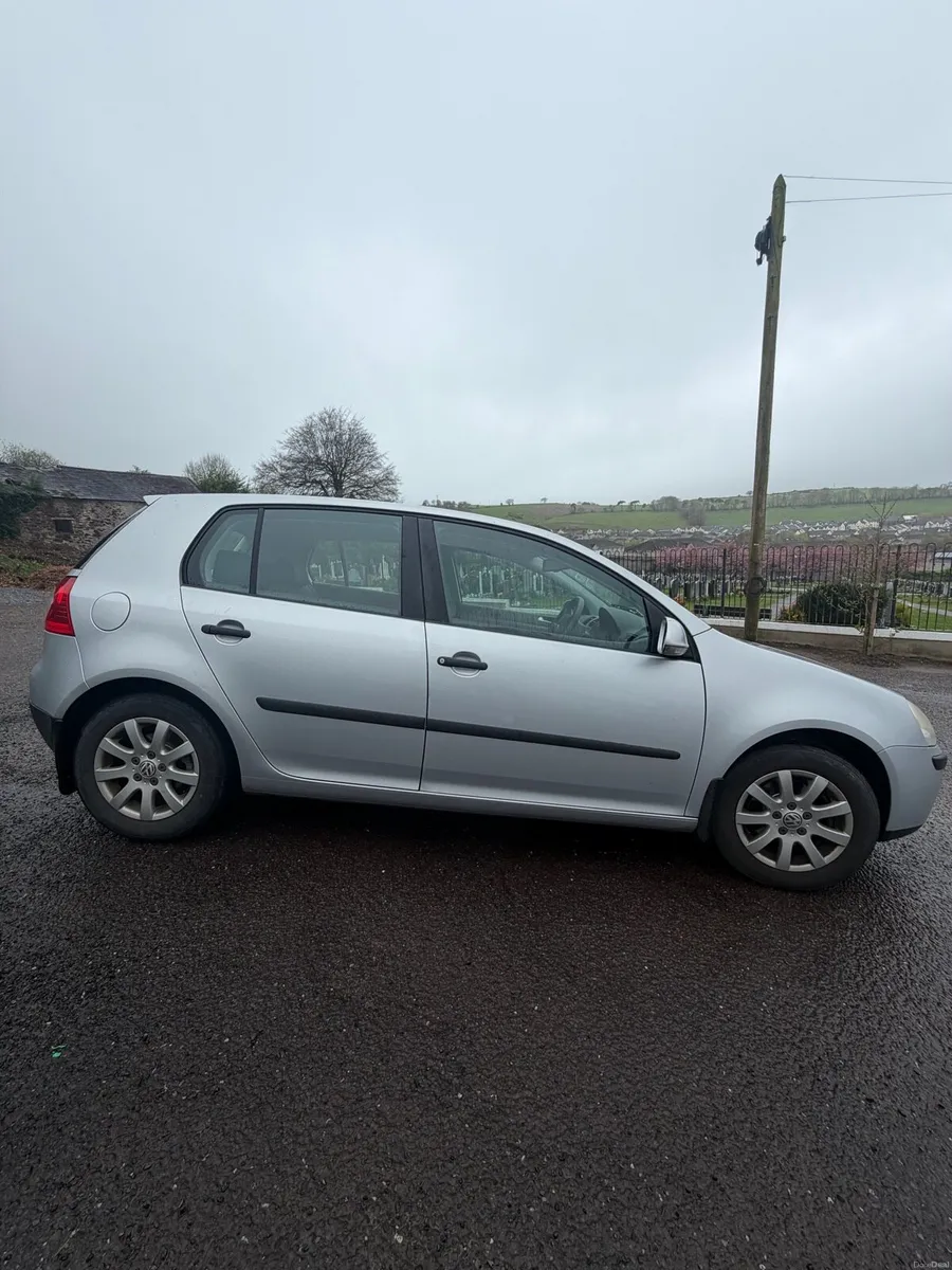 Golf- only 69,000km - Image 4