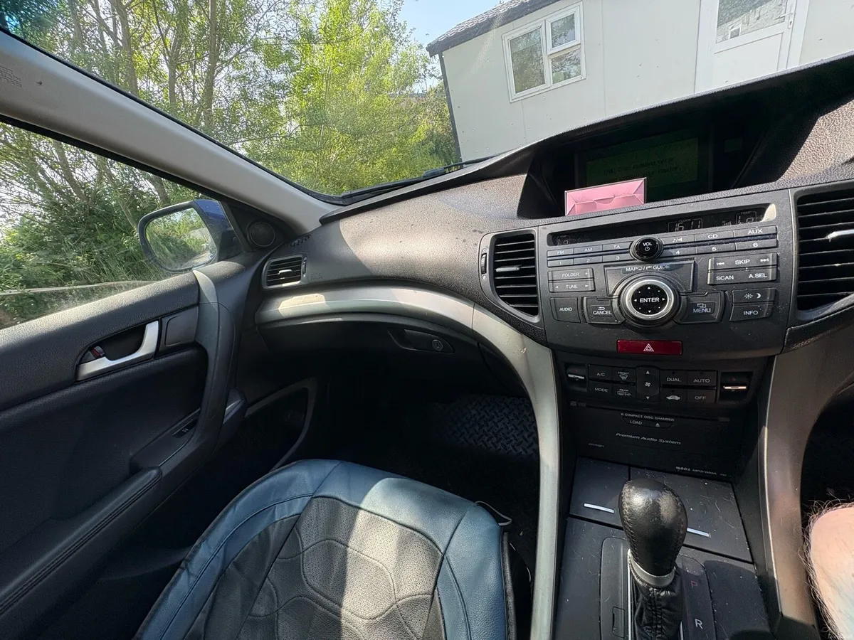 Honda accord - Image 2