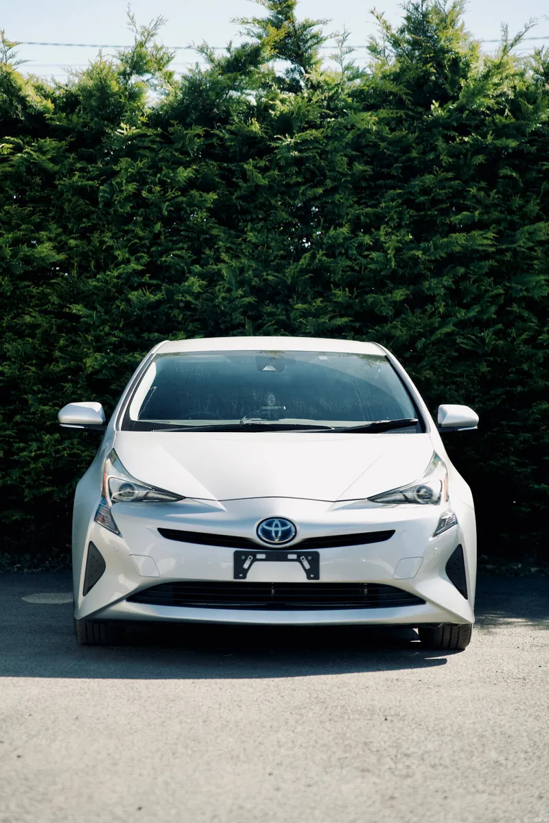 Toyota Prius 1.8 Hybrid 2018 - Image 6