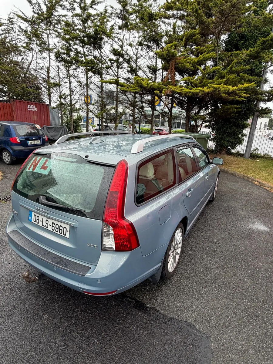 2008 VOLVO V50 - Image 4