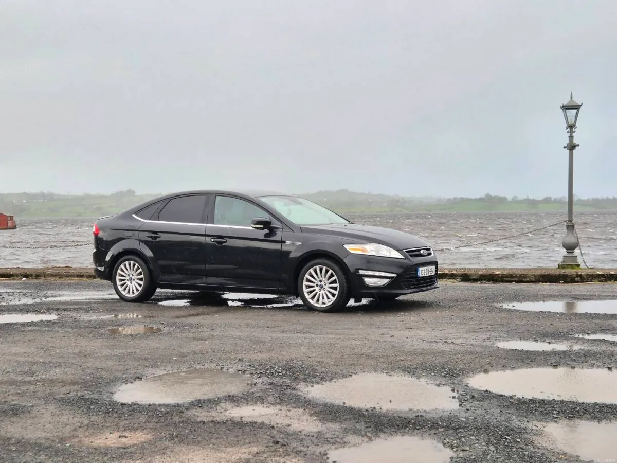 Car - Image 1