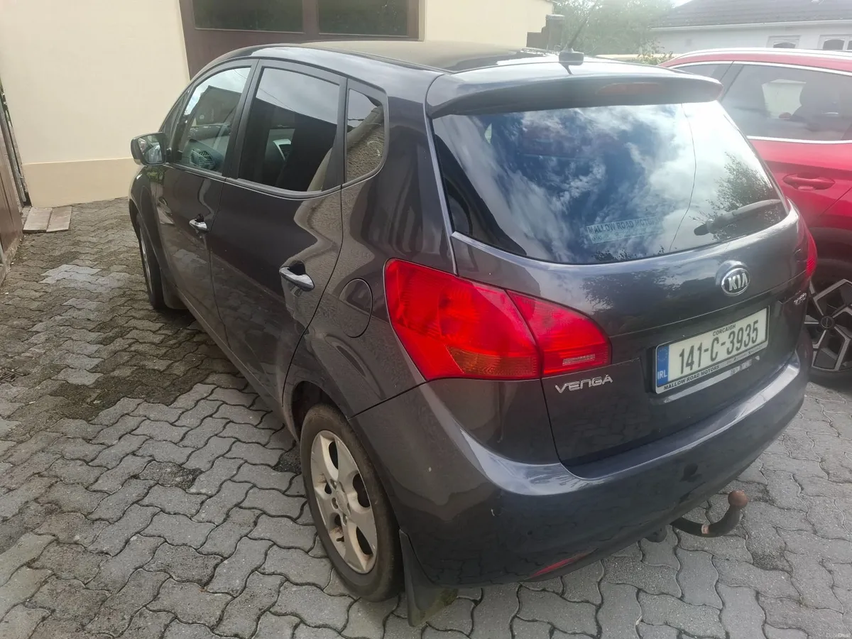 Kia Venga 2014 - Image 4