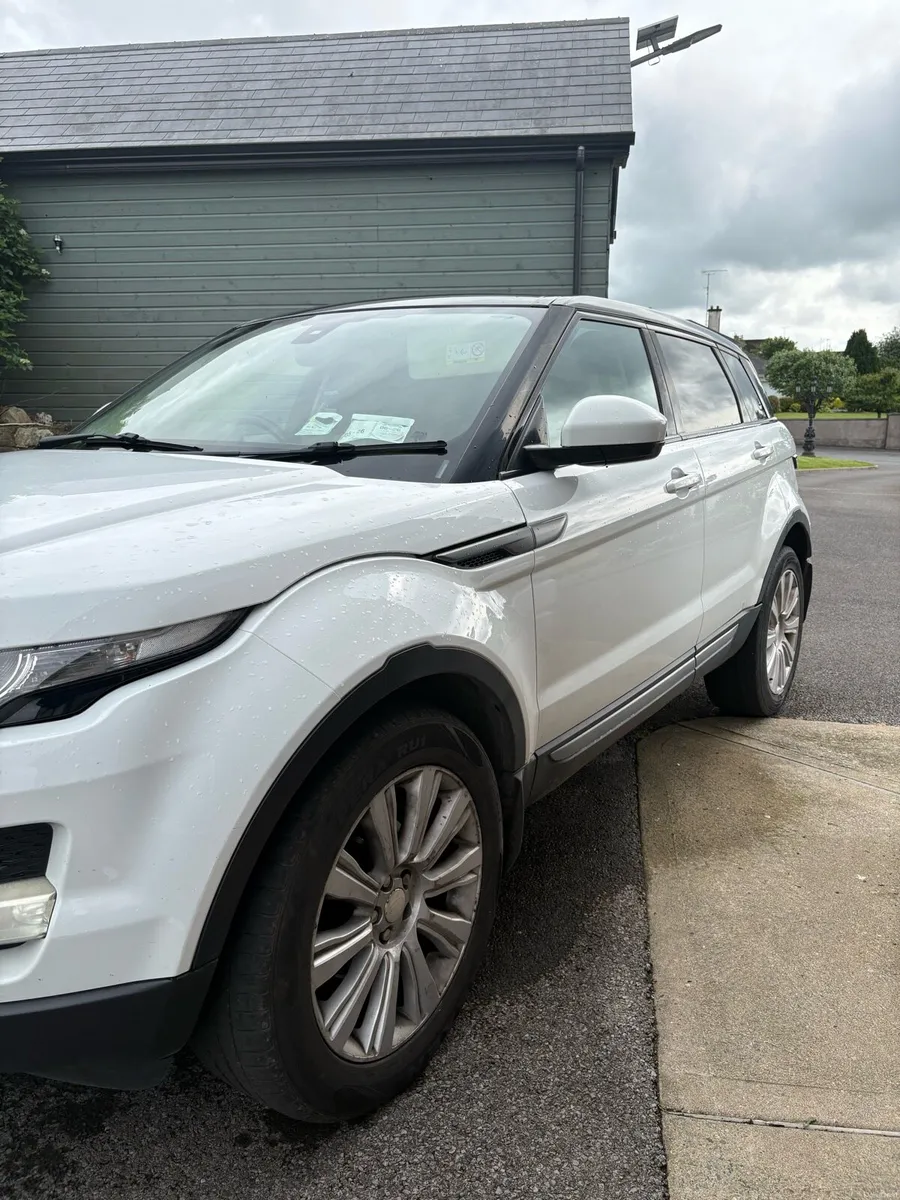 Range Rover - Image 3
