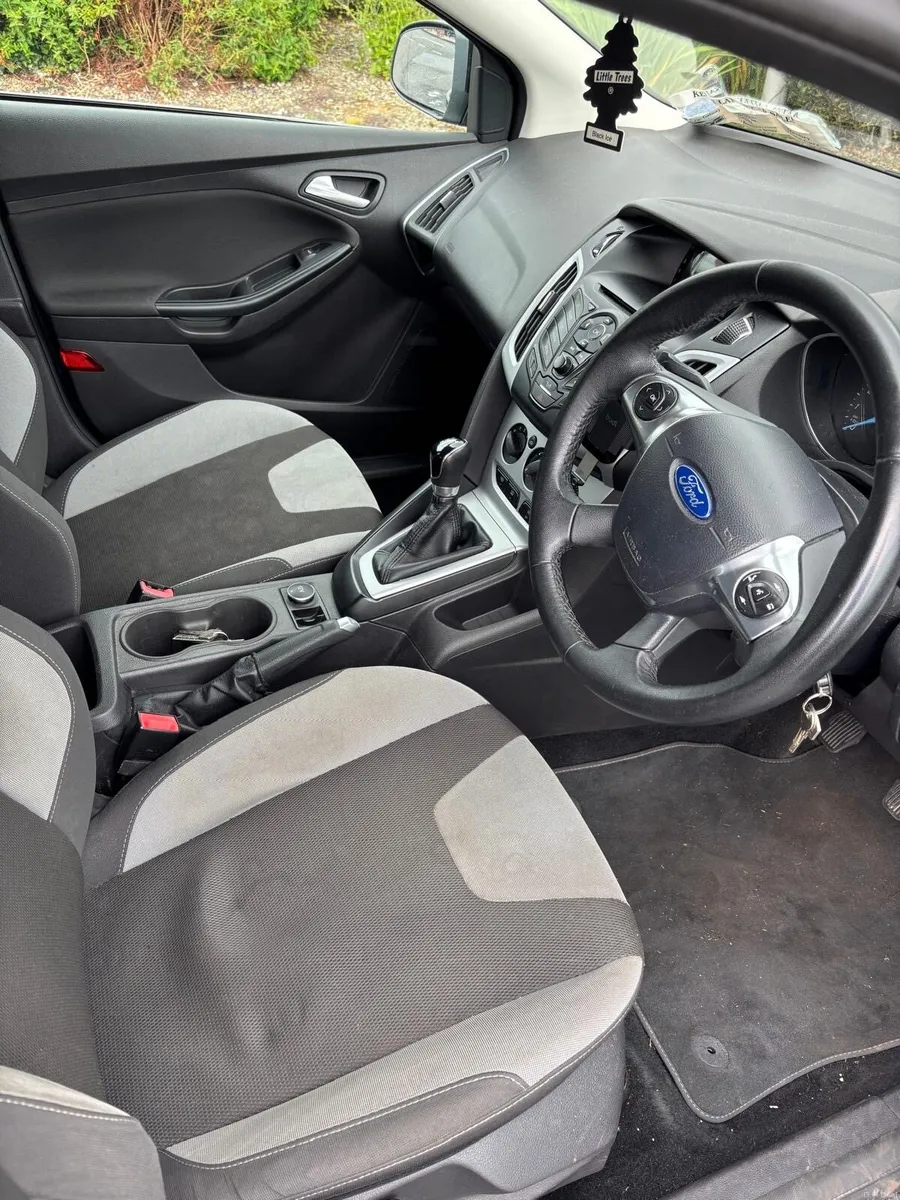 Ford Focus 1L Eco Boost **Low Mileage** €4.5k - Image 2
