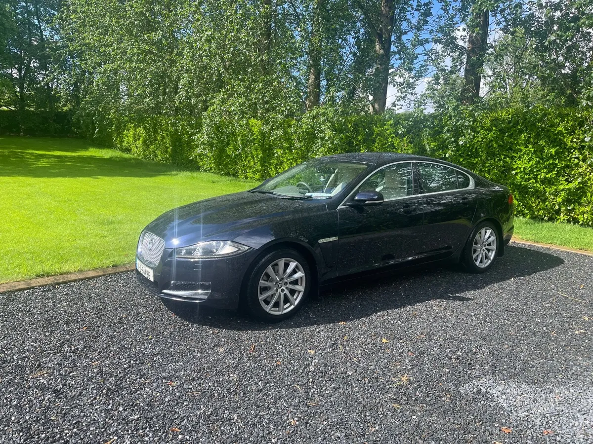 Jaguar XF 2011 - Image 1
