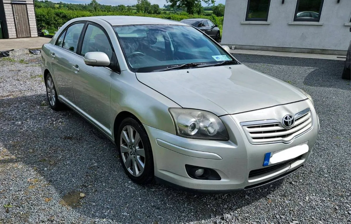 Toyota Avenvis - Image 2