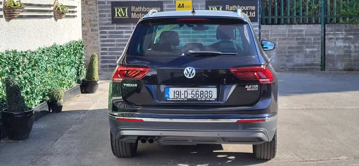 Volkswagen Tiguan 2019 4-Motion (low Mileage) - Image 6