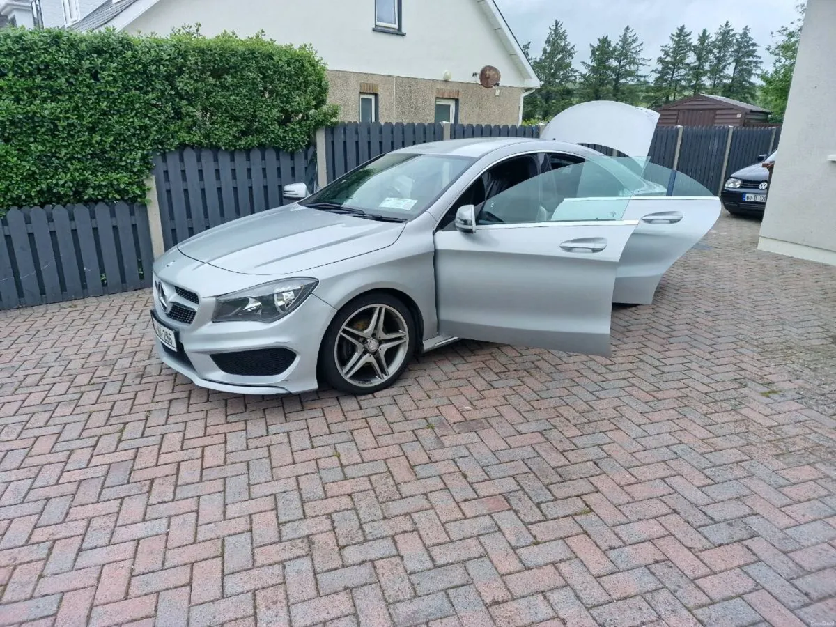 Mercedes Benz CLA 200 - Image 2