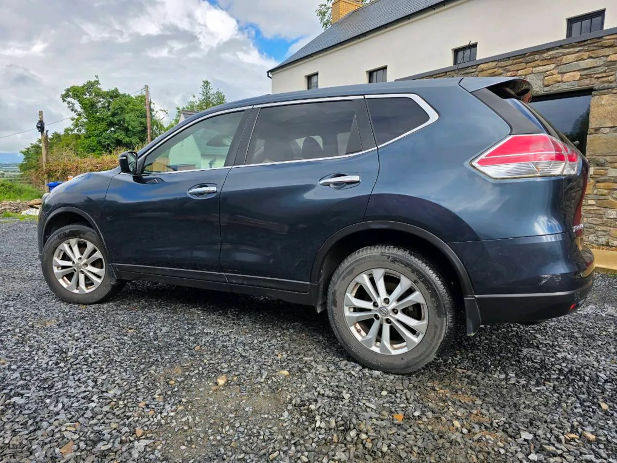 2015 nissan X-TRAIL Diesel 5 seats - Image 4