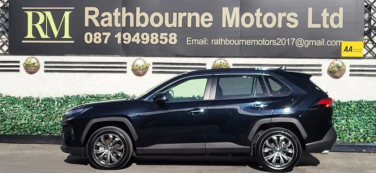 251 Toyota Rav 4 Hybrid Sol 218hp - Image 2