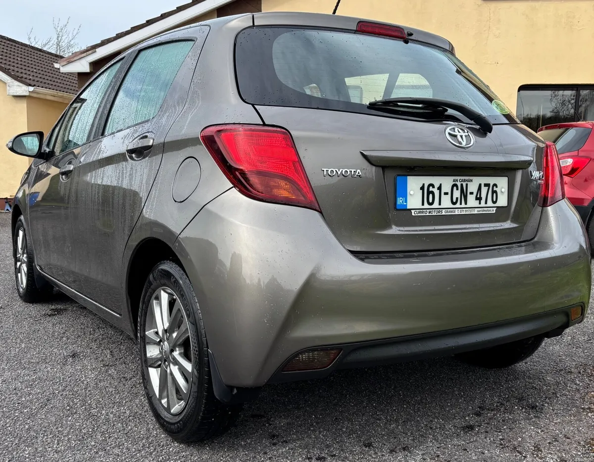 Toyota Yaris 2016 - Image 3