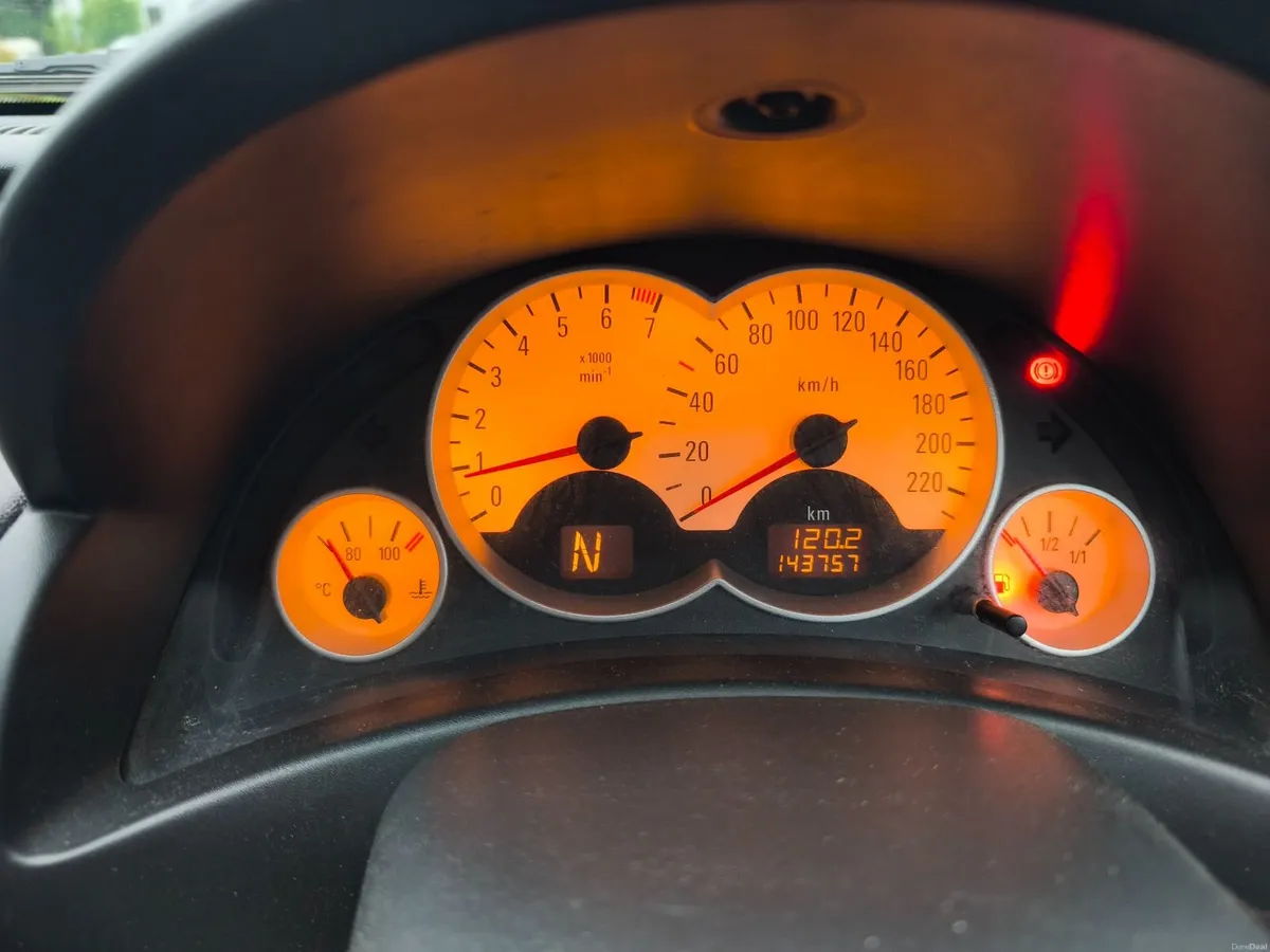 Opel Corsa 2006 - Image 2
