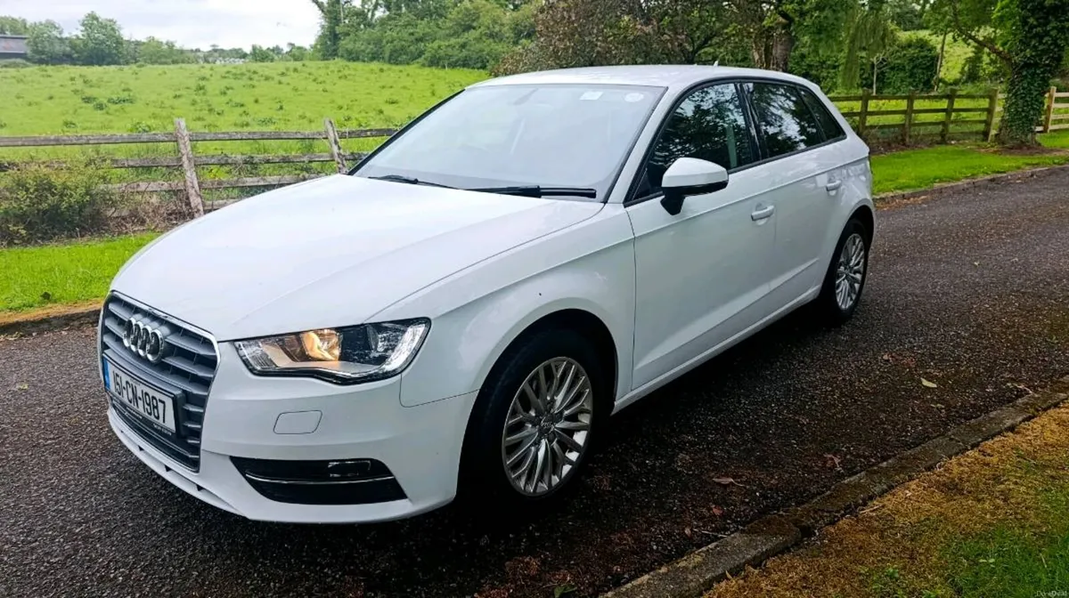 2015 Audi A3 Diesel - Image 2
